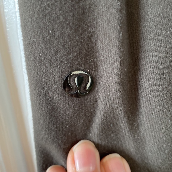 Lululemon Stretchy Pants - Picture 4 of 5